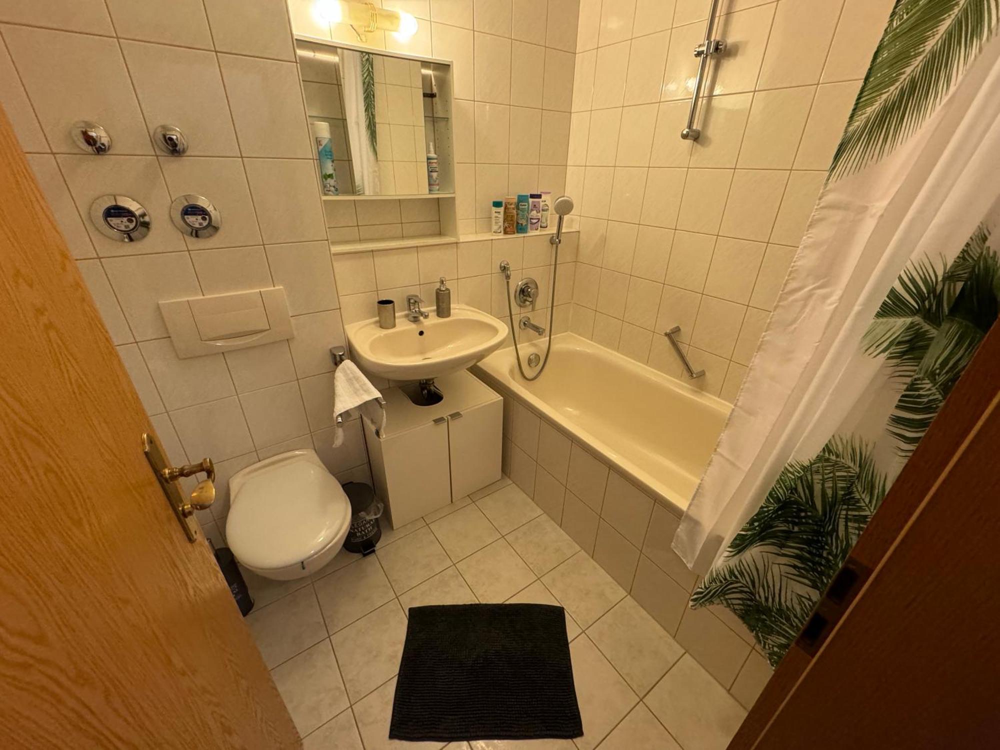 Kingsize Bett Boho Apartment Mit Tiefgarage Naehe Salzburg Freilassing Dış mekan fotoğraf
